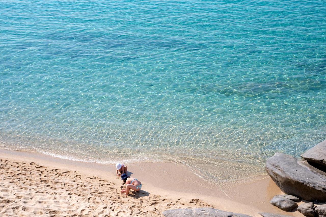Hotel Baia Imperiale Spiaggia di Cavoli ภายนอก รูปภาพ